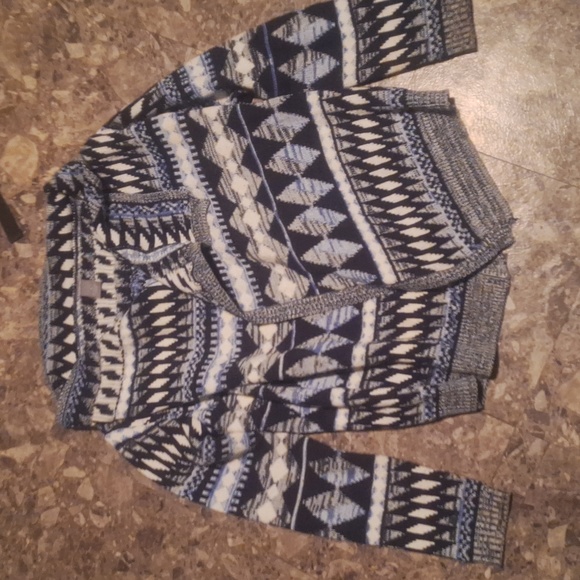 Blue white and grey sweater - Picture 2 of 4